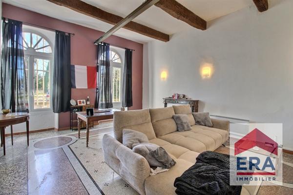 Ensemble immobilier à Courthézon