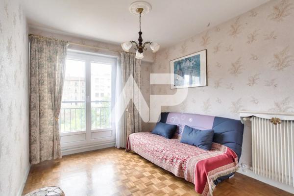 Appartement à rénover – 80 m² avec balcon, parking et cave – Cen 399 000 € ** - Référence 85348510I
