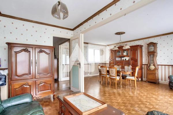 Appartement à rénover – 80 m² avec balcon, parking et cave – Cen 399 000 € ** - Référence 85348510I