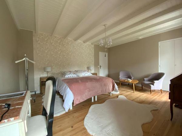 Propriété de charme, 2 kms de la mer , Montmartin sur mer