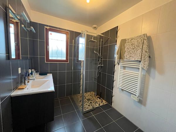 Maison 6 pièces 108.37 m2