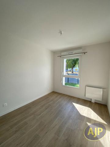 Appartement à louer Challans : 2 pièces, 37m² avec 1 chambre(s) à 540€ - AJP Immobilier Challans
