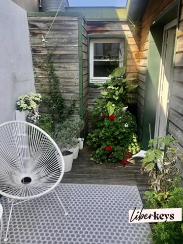 T4 en duplex de 130m2 au sol avec terrasse dans le centre piétonnier