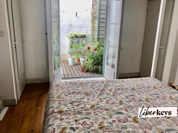 T4 en duplex de 130m2 au sol avec terrasse dans le centre piétonnier