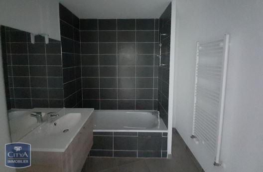 Appartement à louer 3 pièces 64.92m²