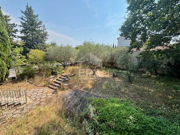 À VENDRE EN EXCLUSIVITE PERTUIS 84120 MAISON T4 D'ENVIRON 94 M² AVEC GRAND GARAGE ET JARDIN