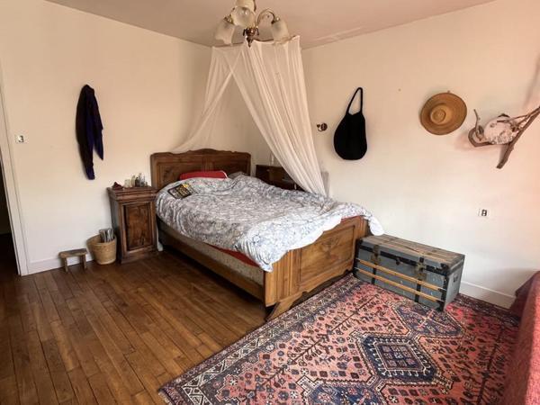 Maison à vendre |  Saint-Front-la-Rivière |  5 pièces | 112 m²