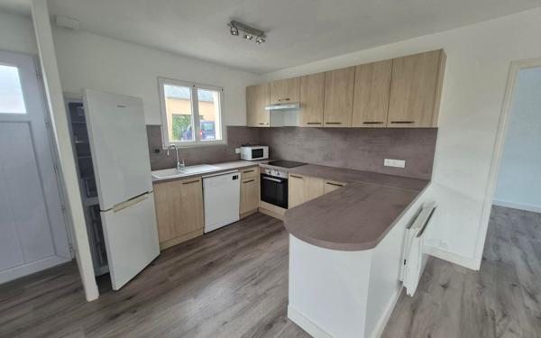 Maison à louer    4 pièces •  Pont-Croix