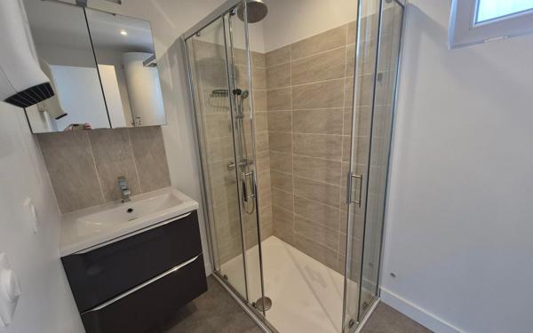 Maison à louer    4 pièces •  Pont-Croix