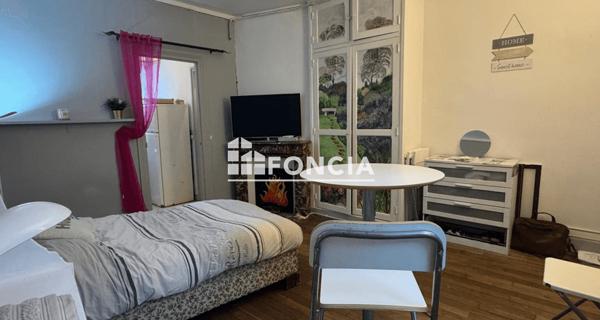 À vendre Studio 24.28 m² - Fontainebleau 77300