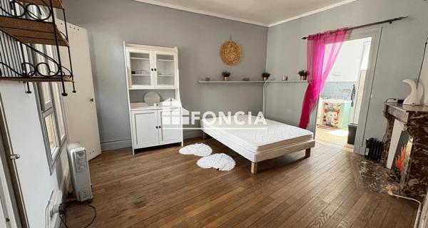 À vendre Studio 24.28 m² - Fontainebleau 77300
