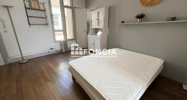 À vendre Studio 24.28 m² - Fontainebleau 77300