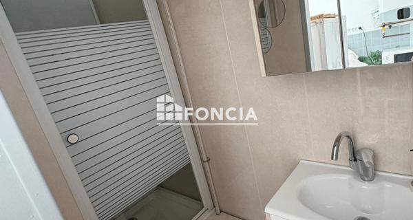 À vendre Studio 24.28 m² - Fontainebleau 77300