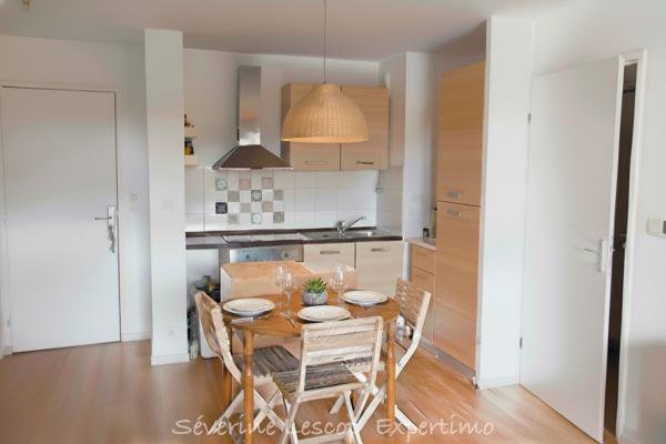 Plescop (56890) Agréable T2 avec balcon, parking et ascenseur