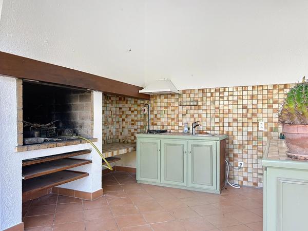 Villa de caractère avec accès direct au lac, Villeneuve de la Raho