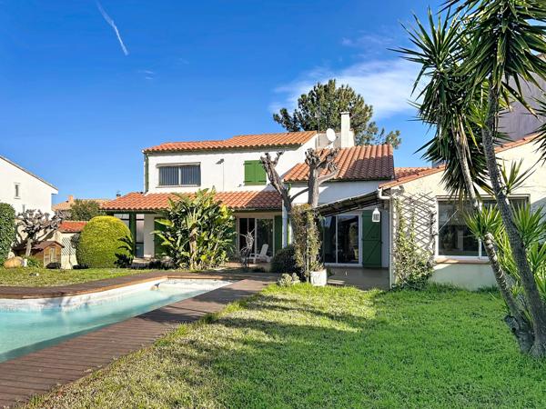 Villa de caractère avec accès direct au lac, Villeneuve de la Raho