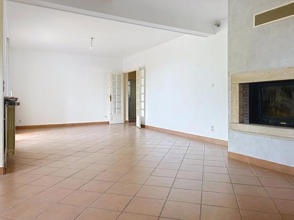Villa de caractère avec accès direct au lac, Villeneuve de la Raho