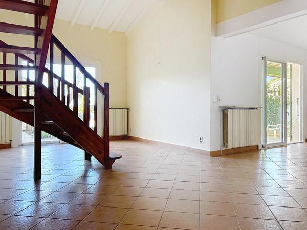 Villa de caractère avec accès direct au lac, Villeneuve de la Raho
