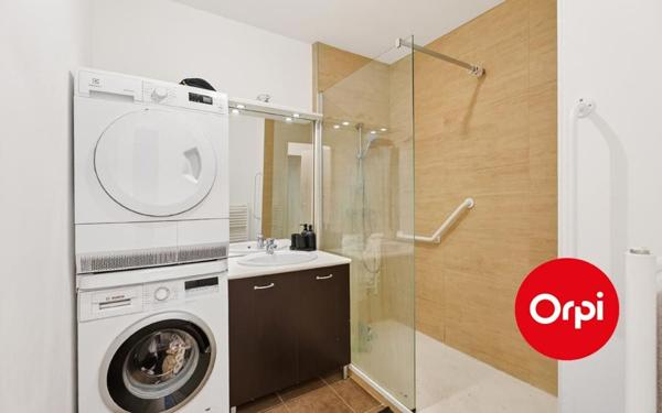 Appartement à vendre    2 pièces • 46,17 m2 Saint-Priest