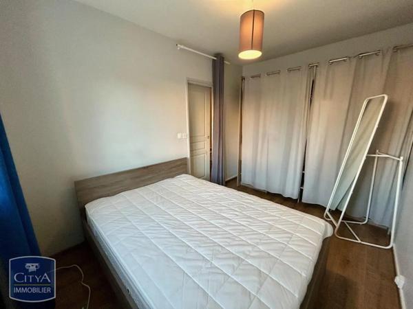 Appartement à louer 2 pièces 42.23m²