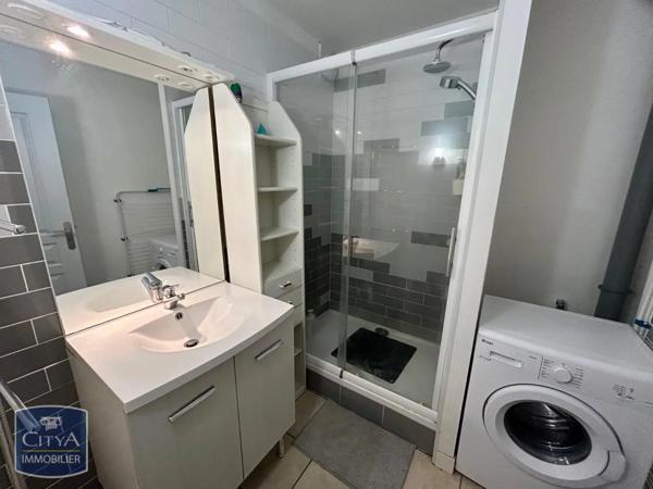 Appartement à louer 2 pièces 42.23m²