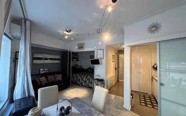 Appartement à vendre    2 pièces • 32,31 m2 Nice