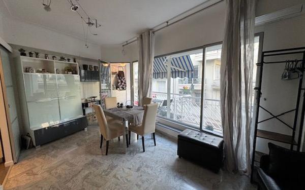 Appartement à vendre    2 pièces • 32,31 m2 Nice