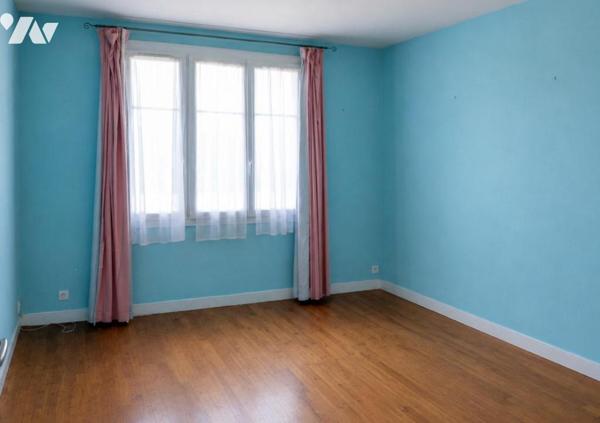 NANTES - maison de 164,84m², 5 CH + bureau, terrain de 438m²
