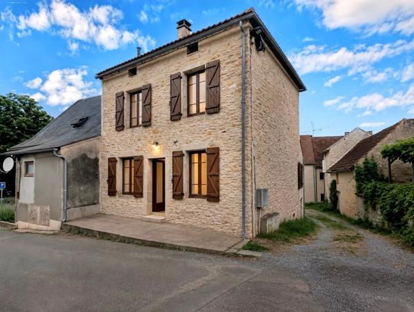 Vente                                                      Maison
                        
                     4 pièces                      70 m2                     à Dégagnac