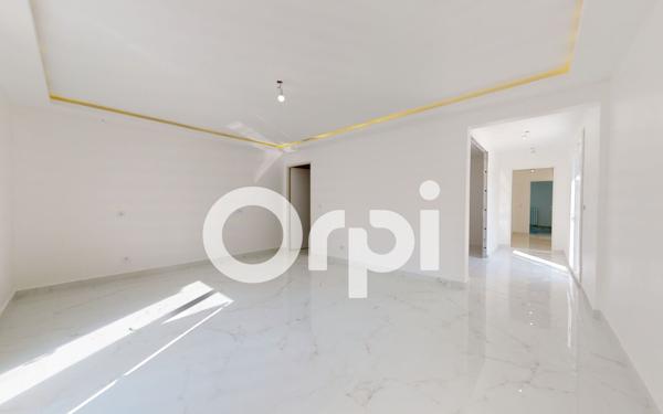 Maison à vendre    6 pièces • 300 m2 Soissons