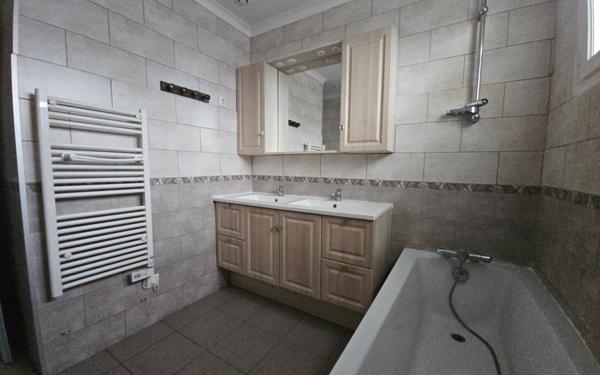 Maison à vendre    3 pièces • 72 m2 Montrond-les-Bains