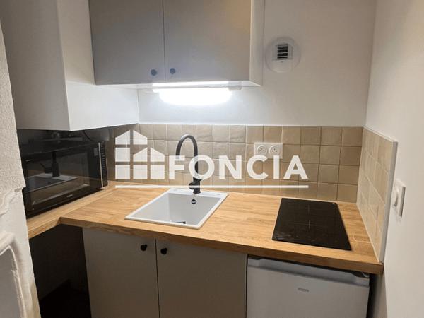 Location Appartement meublé 2 pièces 28.95 m² - 16 RUE DE LA TRUIE QUI FILE Le Mans 72000