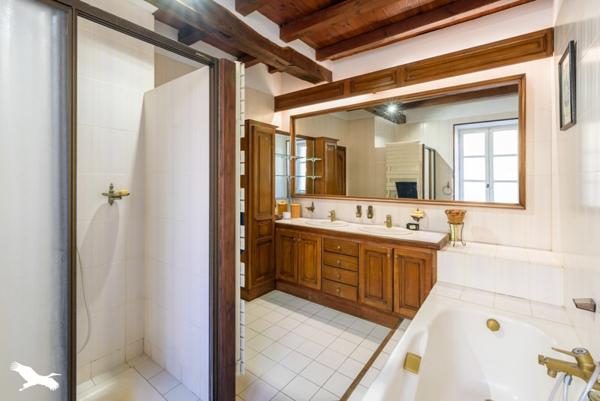 Maison à vendre |  Aurice |  6 pièces | 372 m²