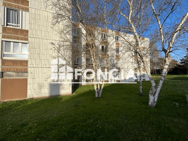 Location Appartement 3 pièces 61.04 m² - 7 RUE EUGENE LANDAIS Poitiers 86000