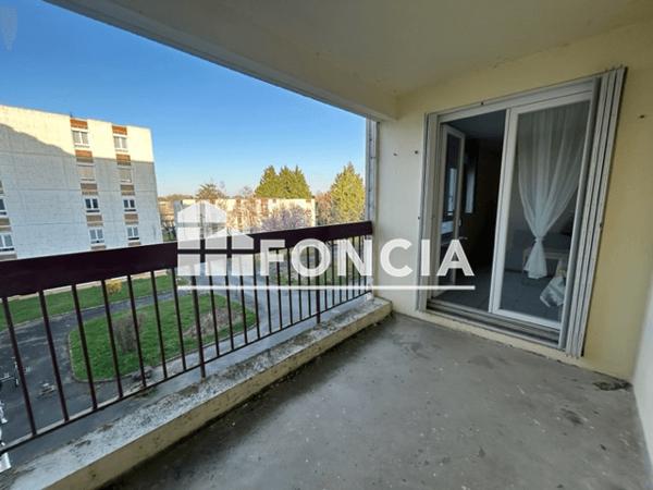 Location Appartement 3 pièces 61.04 m² - 7 RUE EUGENE LANDAIS Poitiers 86000