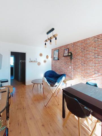 Appartement rénové avec terrasse Cœur de Colomiers