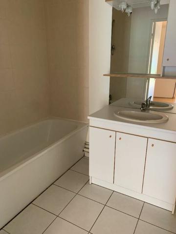 Appartement à louer    3 pièces • 66,60 m2 Le Petit-Quevilly