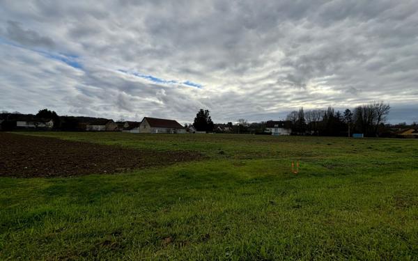 Terrain à vendre    Genlis