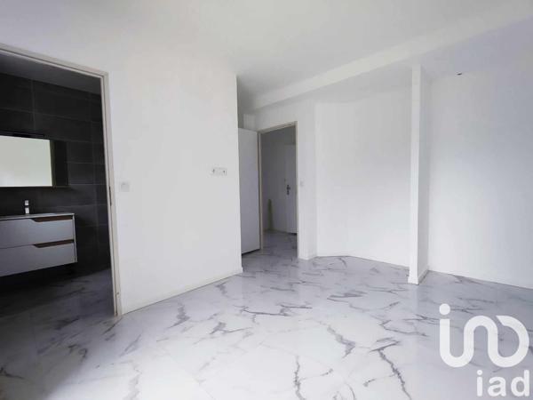 Maison à vendre 5 pièces 141 m² Savigné-sur-Lathan