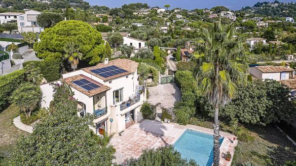 Villa provençale avec piscine à vendre à Mougins, 190 m² habitables sur terrain de 1570 m²