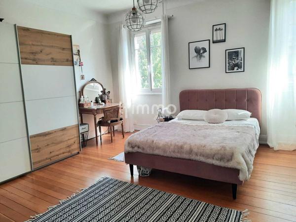 Maison bourgeoise 200m² avec jardin, 7pcs, 5 chambres