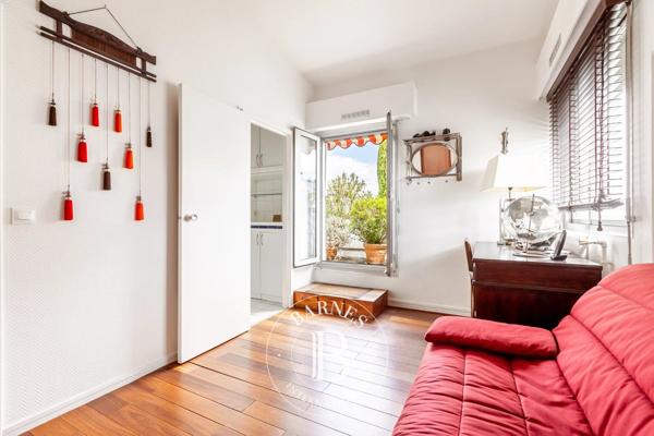 Paris 15ème, Appartement 2 Chambres -  96 m² à vendre