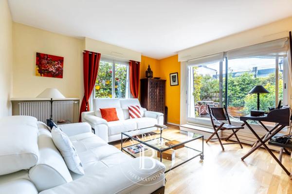 Paris 15ème, Appartement 2 Chambres -  96 m² à vendre