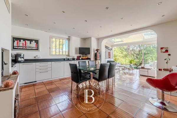 Rognes, Maison 4 Chambres -  240 m² à vendre