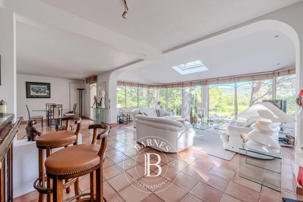 Rognes, Maison 4 Chambres -  240 m² à vendre