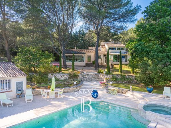 Rognes, Maison 4 Chambres -  240 m² à vendre