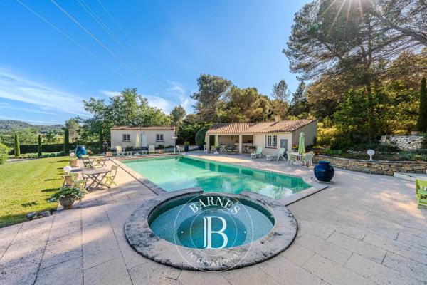 Rognes, Maison 4 Chambres -  240 m² à vendre