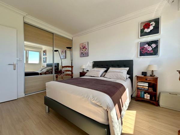 Appartement Poissy 4 pièce(s) €329 000 ** - Référence 9162