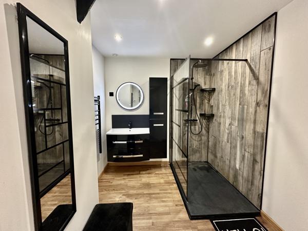 Appartement 3 pièces - 92 m²