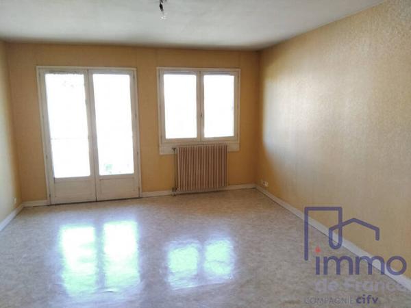 Appartement 1 pièce                                        - 43700 Brives-Charensac Réf : 2775-CIFVFOREZVELAY